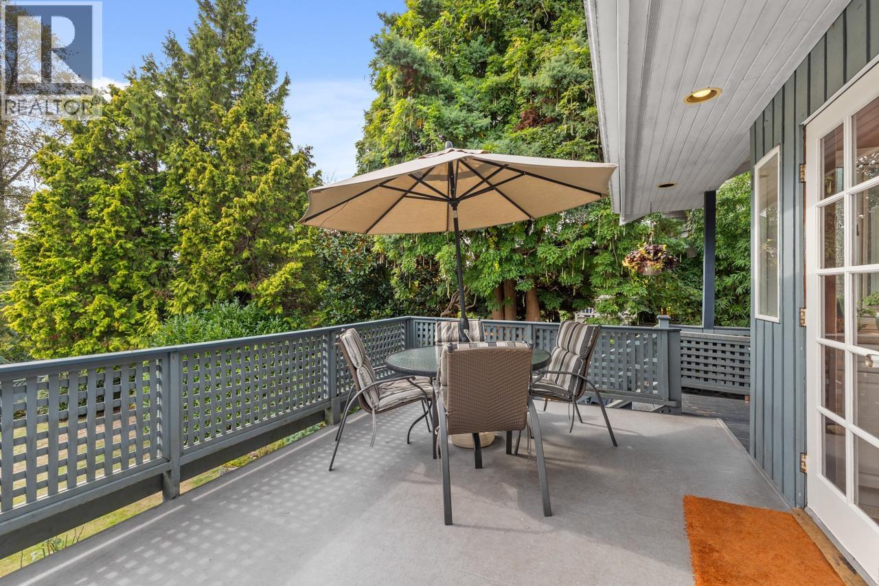 723 E 4th Street, North Vancouver, British Columbia  V7L 1K1 - Photo 17 - R3055995