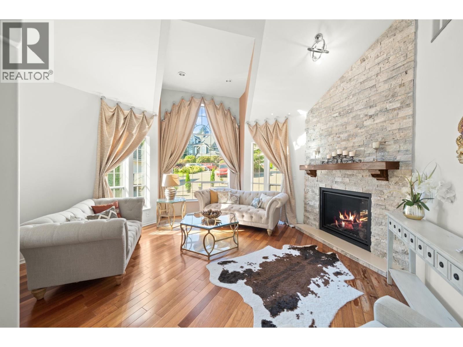 2258 Sorrento Drive, Coquitlam, British Columbia  V3K 6P4 - Photo 4 - R3055993