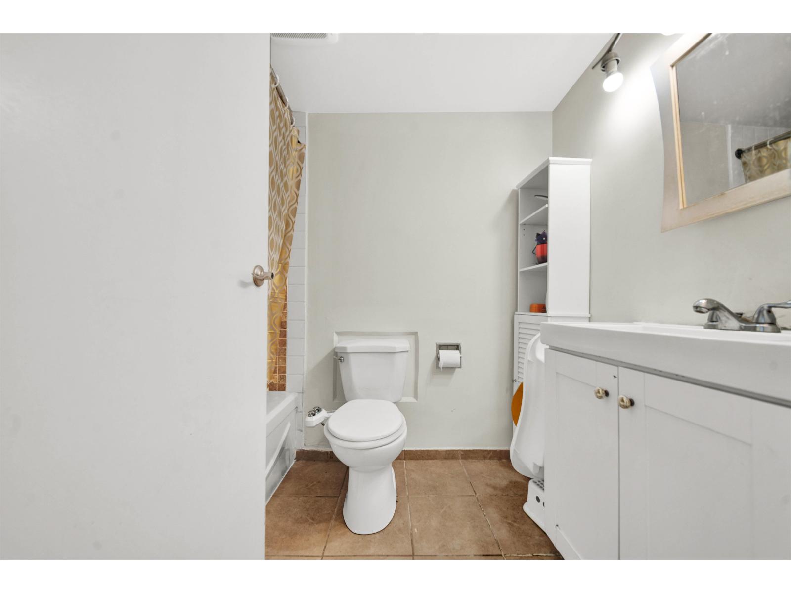 104 13275 70b Avenue, Surrey, British Columbia  V3W 7Z2 - Photo 15 - R3055310