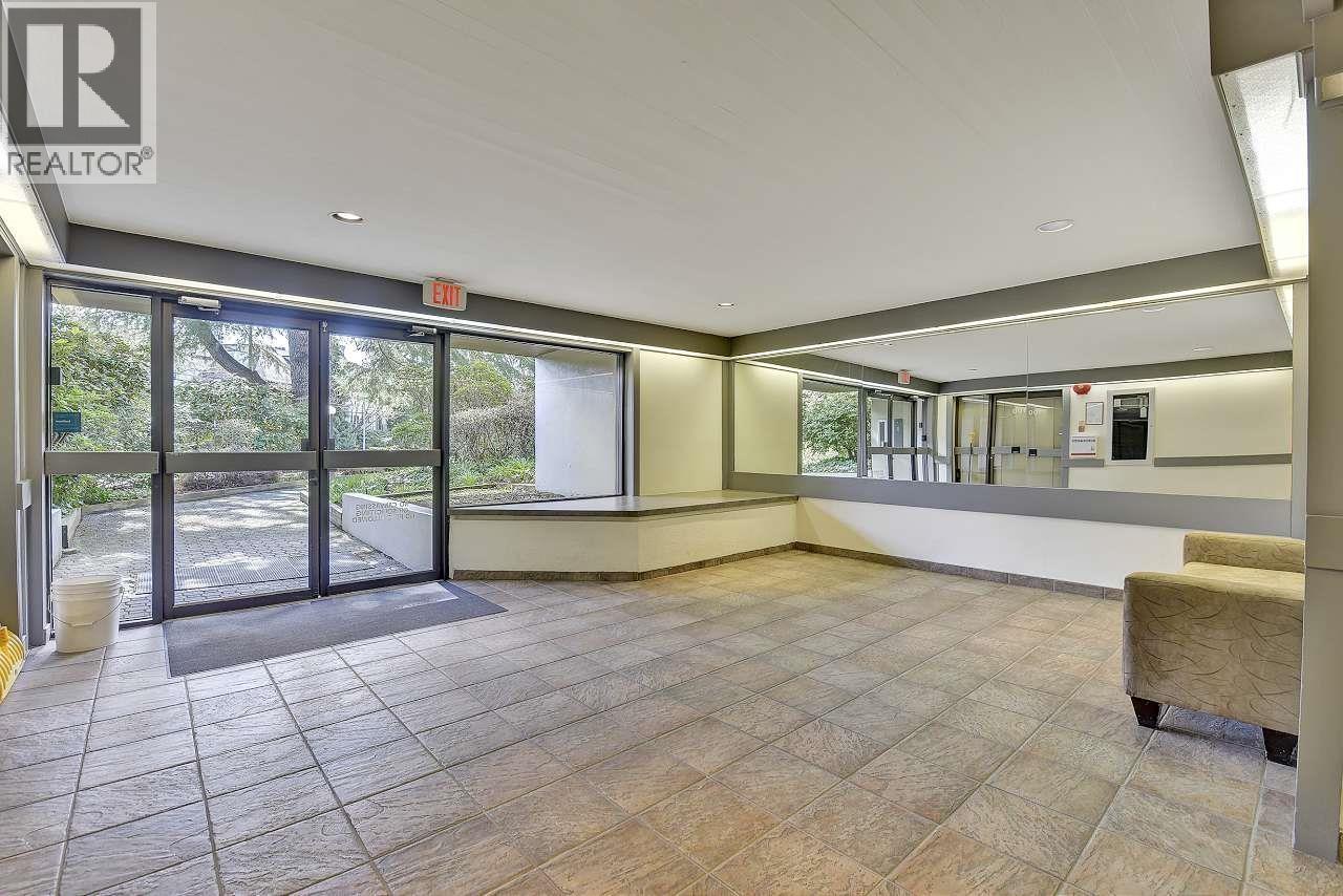 111 7411 Minoru Boulevard, Richmond, British Columbia  V6Y 1Z3 - Photo 2 - R3052120