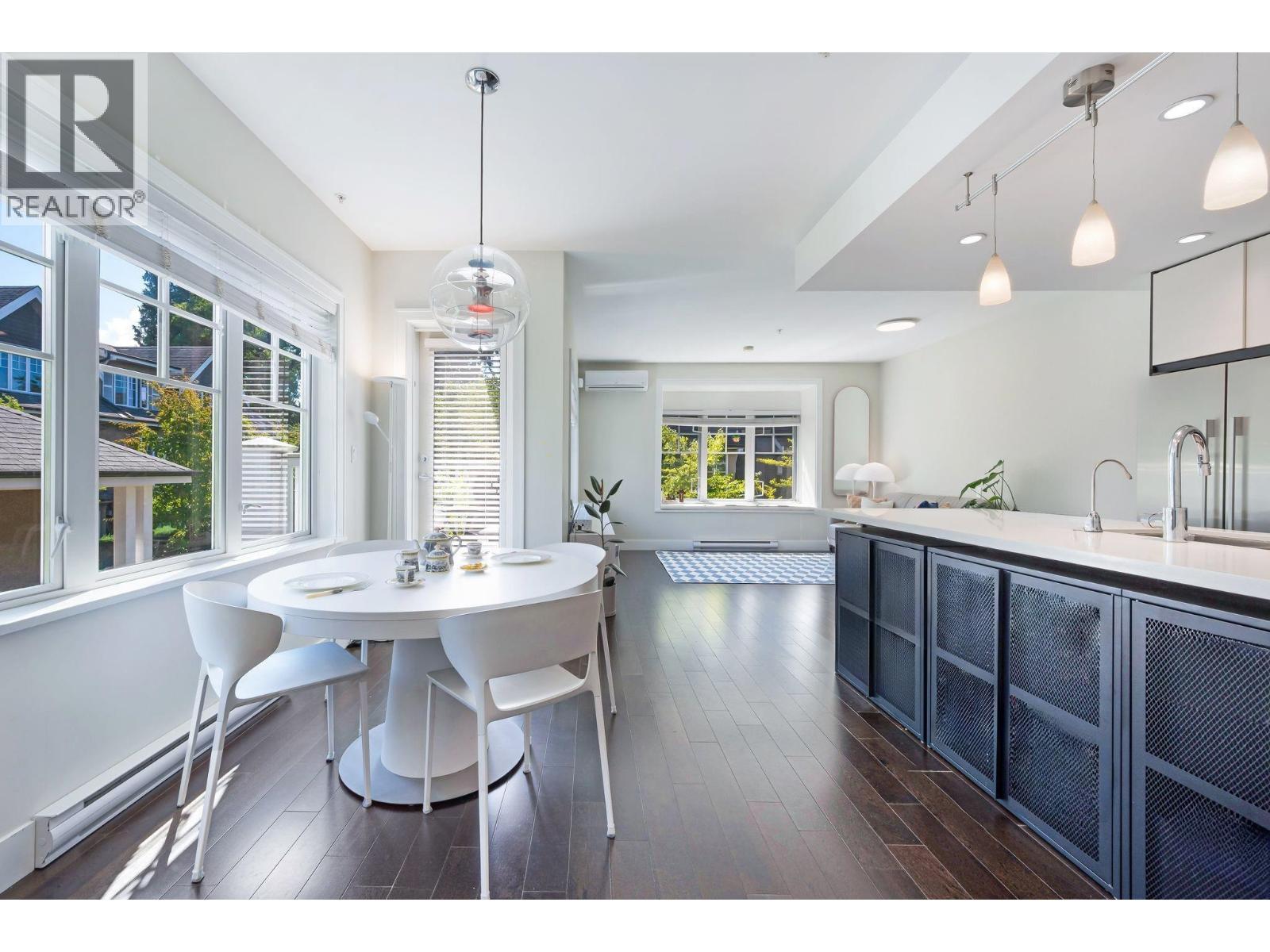 1483 TILNEY MEWS, Vancouver, British Columbia