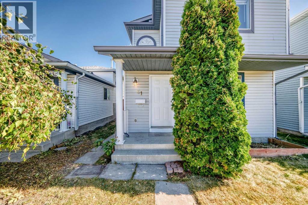 61 San Diego Way Ne, Calgary, Alberta  T1Y 7A5 - Photo 4 - A2260496