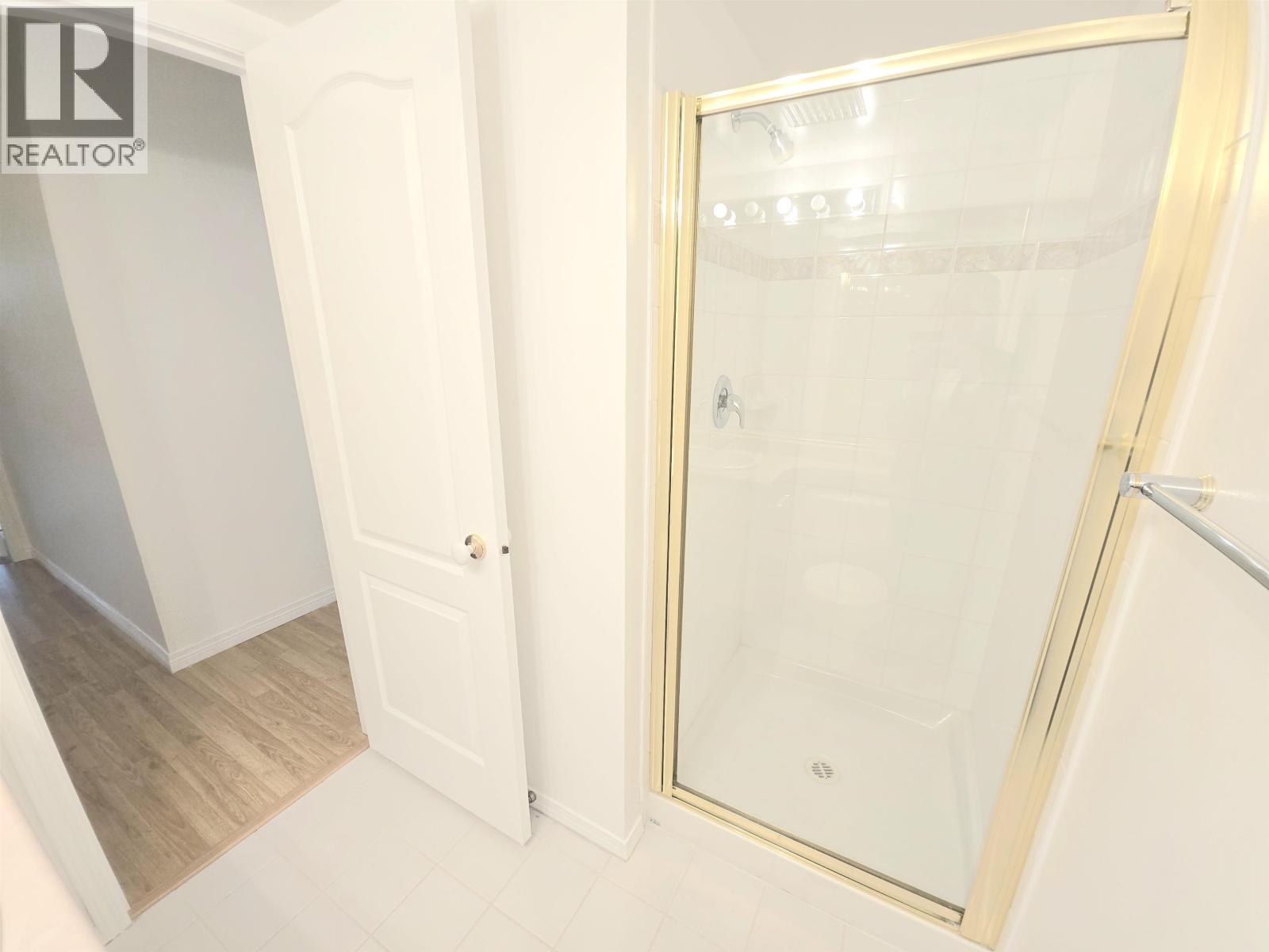 401 5899 Wilson Avenue, Burnaby, British Columbia  V5H 4R9 - Photo 17 - R3055653