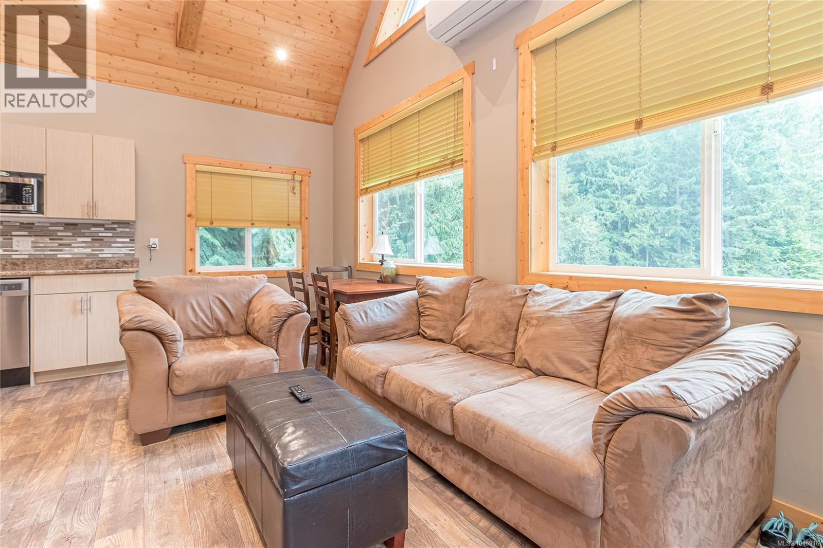 1125/1135 Spider Lake Rd, Qualicum Beach, British Columbia  V9K 2L7 - Photo 33 - 1015916
