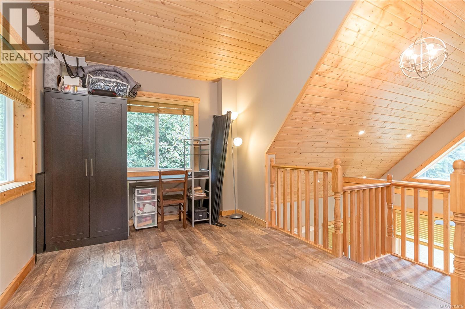 1125/1135 Spider Lake Rd, Qualicum Beach, British Columbia  V9K 2L7 - Photo 38 - 1015916