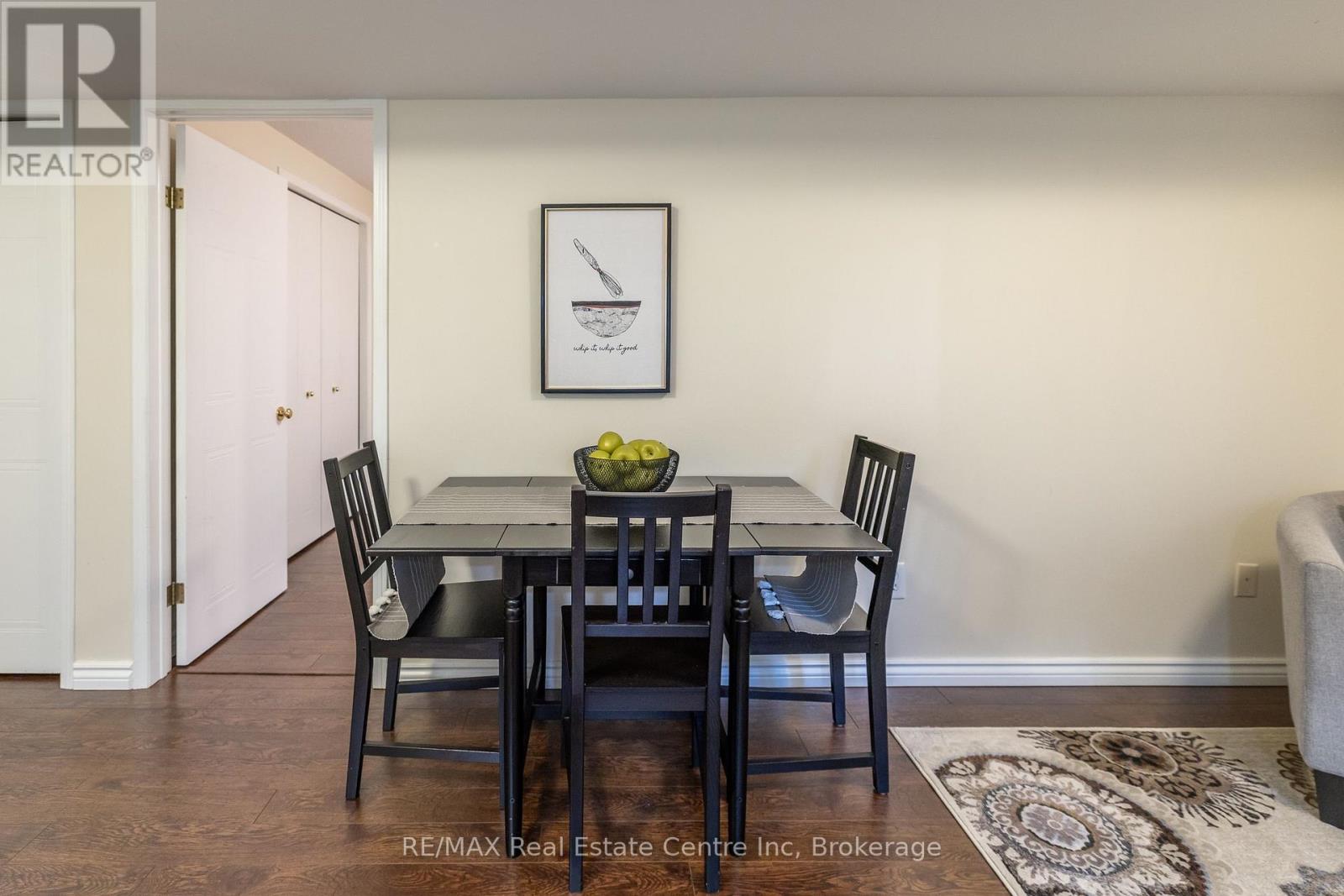 31 Bushmills Crescent, Guelph (Willow West/sugarbush/west Acres), Ontario  N1K 1T6 - Photo 27 - X12448532