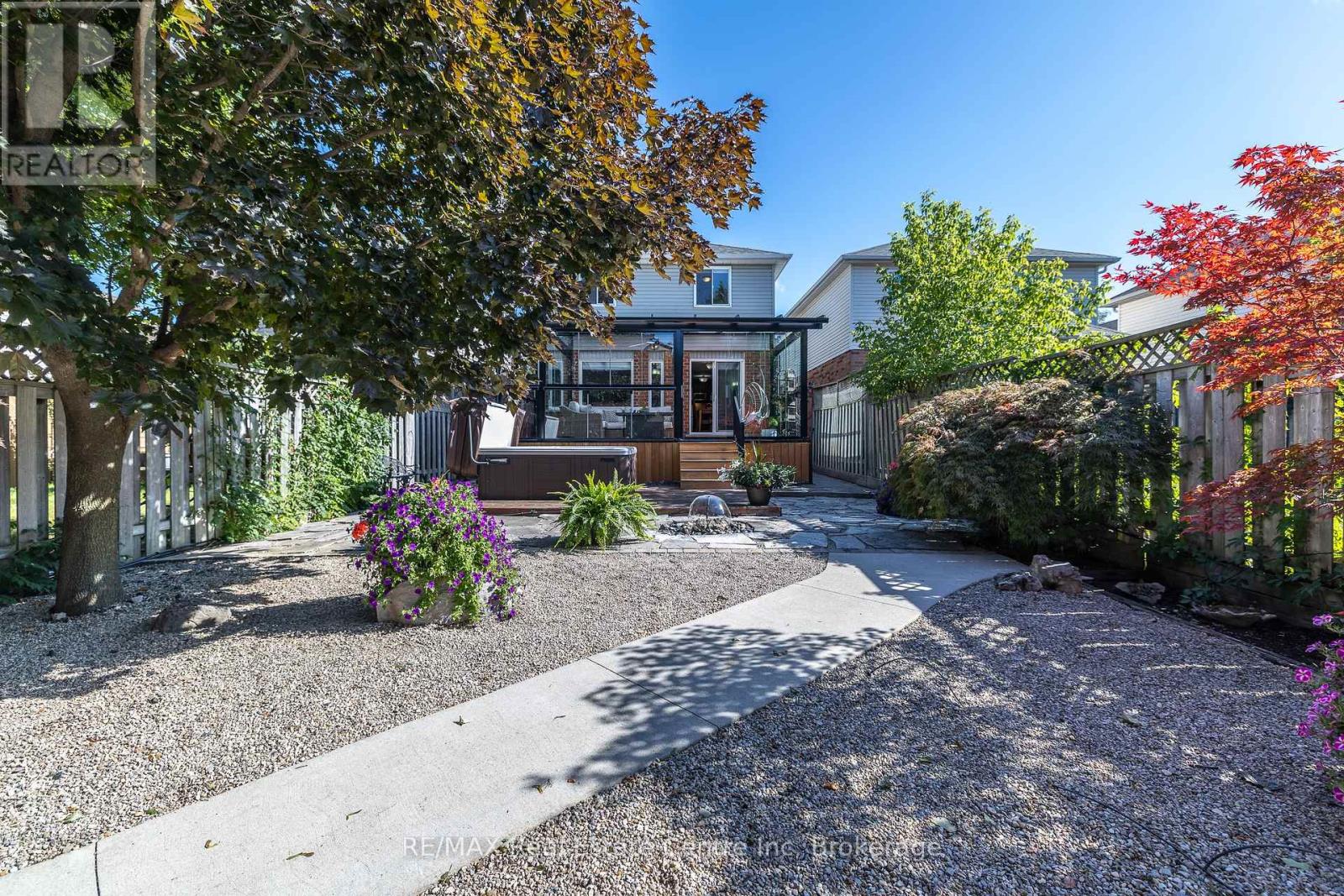 31 Bushmills Crescent, Guelph (Willow West/sugarbush/west Acres), Ontario  N1K 1T6 - Photo 34 - X12448532