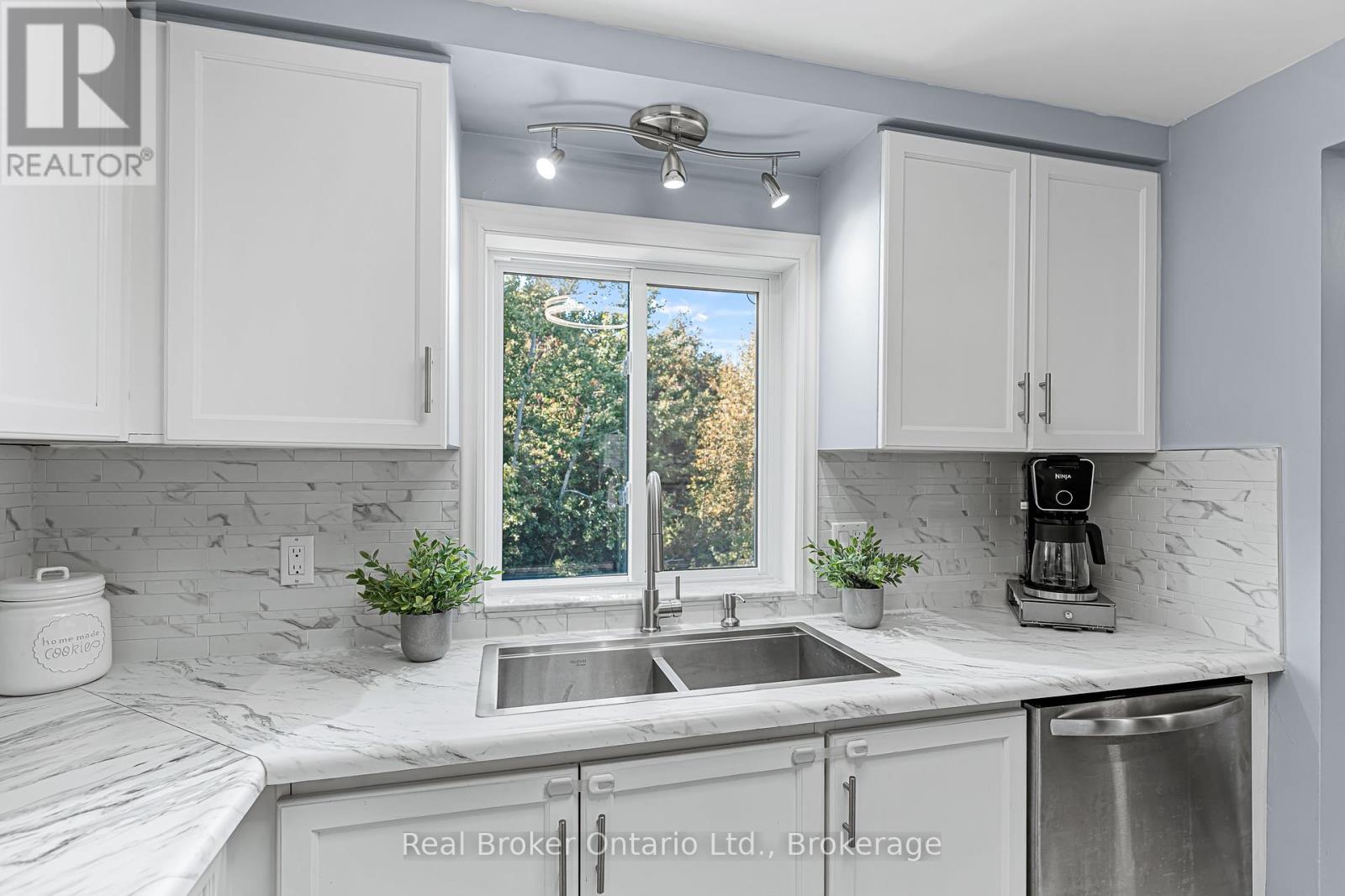 10 - 320 Alma Street, Guelph/eramosa, Ontario  N0B 2K0 - Photo 21 - X12448557