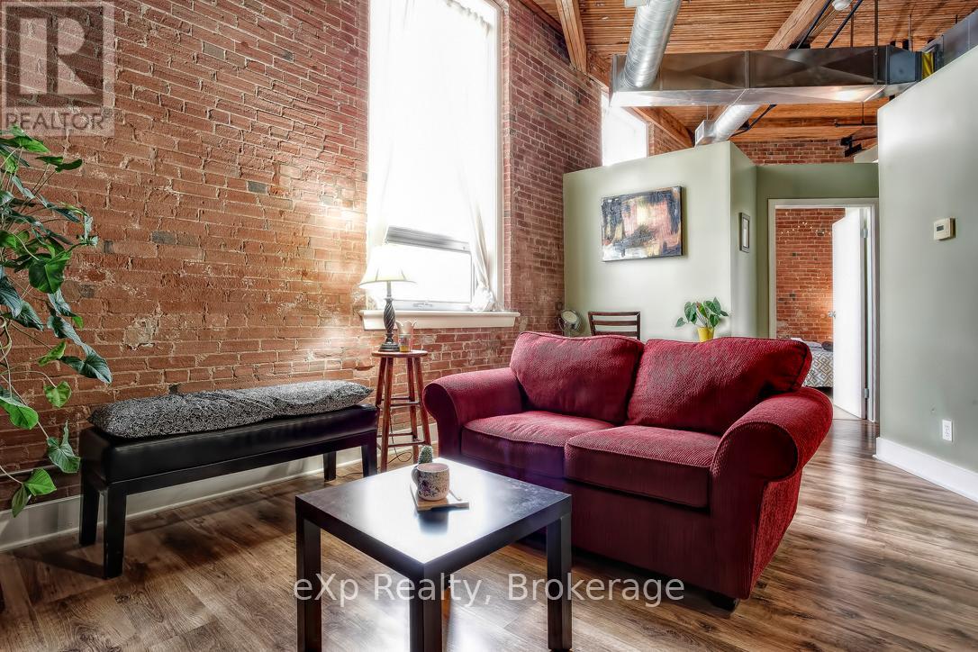 111 - 26 Ontario Street, Guelph, Ontario  N1E 7K1 - Photo 11 - X12448563
