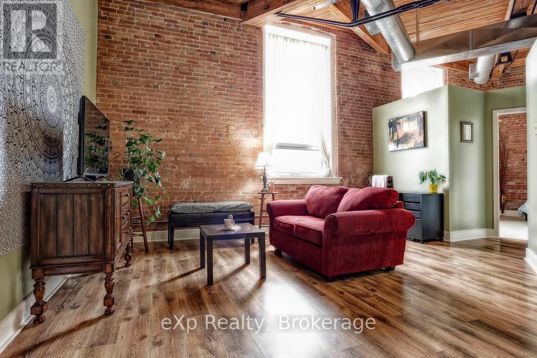 111 - 26 Ontario Street, Guelph, Ontario  N1E 7K1 - Photo 17 - X12448563