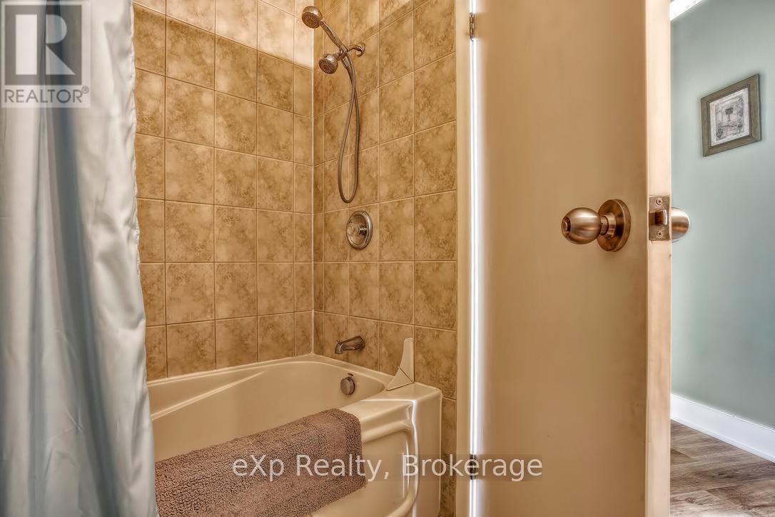 111 - 26 Ontario Street, Guelph, Ontario  N1E 7K1 - Photo 25 - X12448563