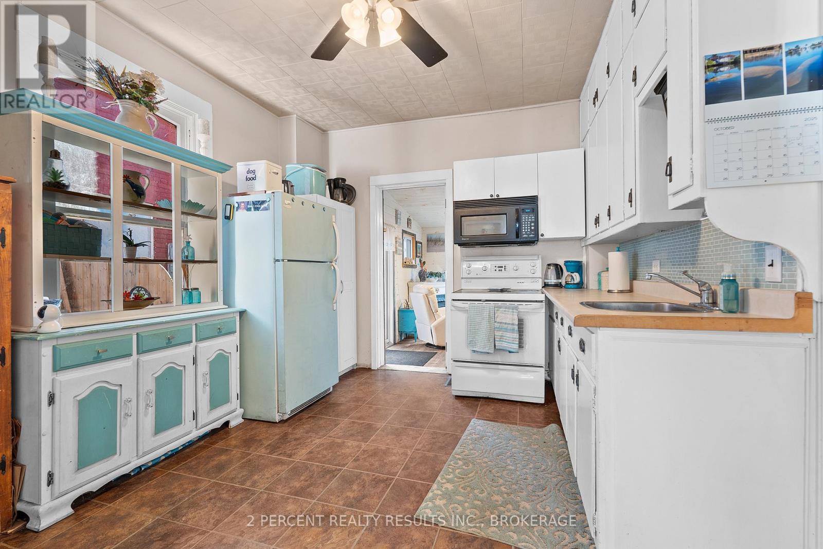 145 Pearl Street W, Brockville, Ontario  K6V 4C7 - Photo 13 - X12448535
