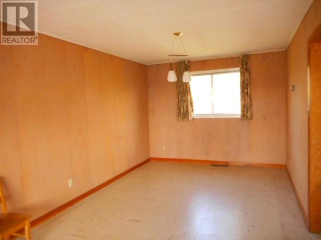 5 Brinex Avenue, Springdale, Newfoundland & Labrador  A0J 1T0 - Photo 9 - 1291278