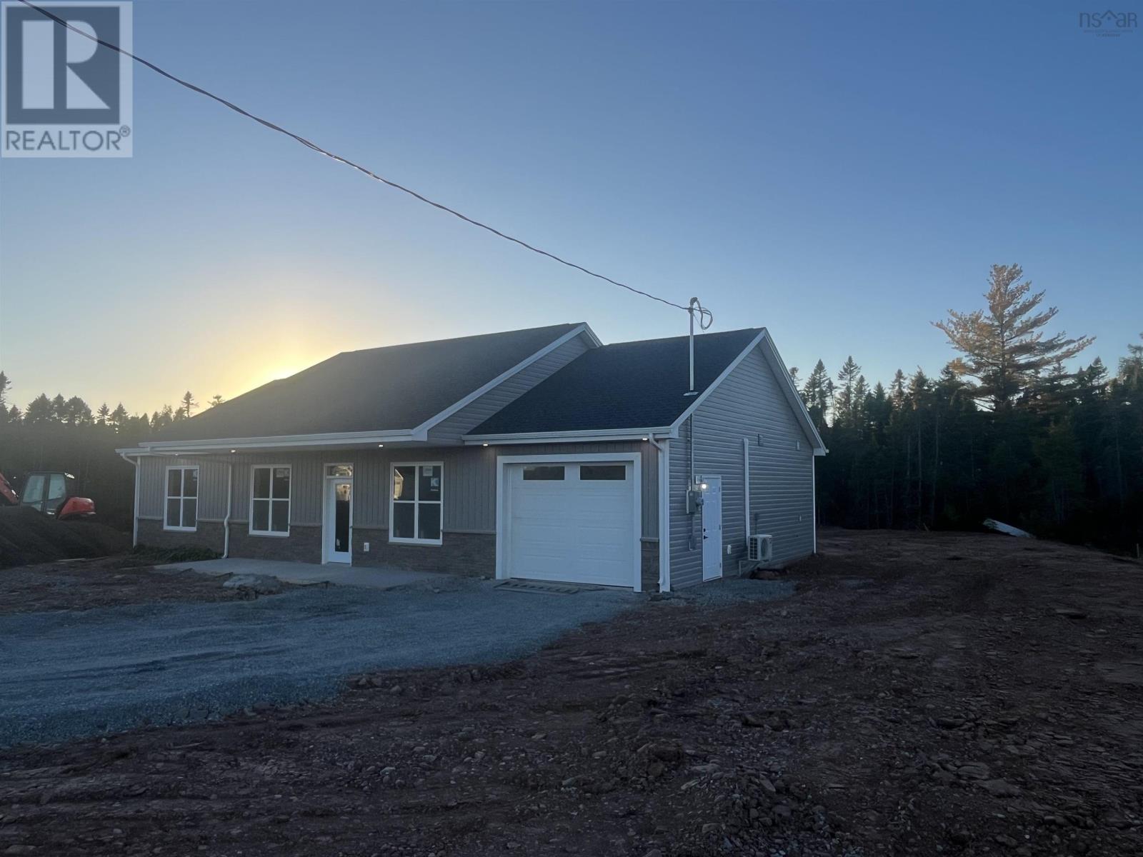 28 Ravenwood Drive, Nine Mile River, Nova Scotia  B2S 2Y1 - Photo 1 - 202524975