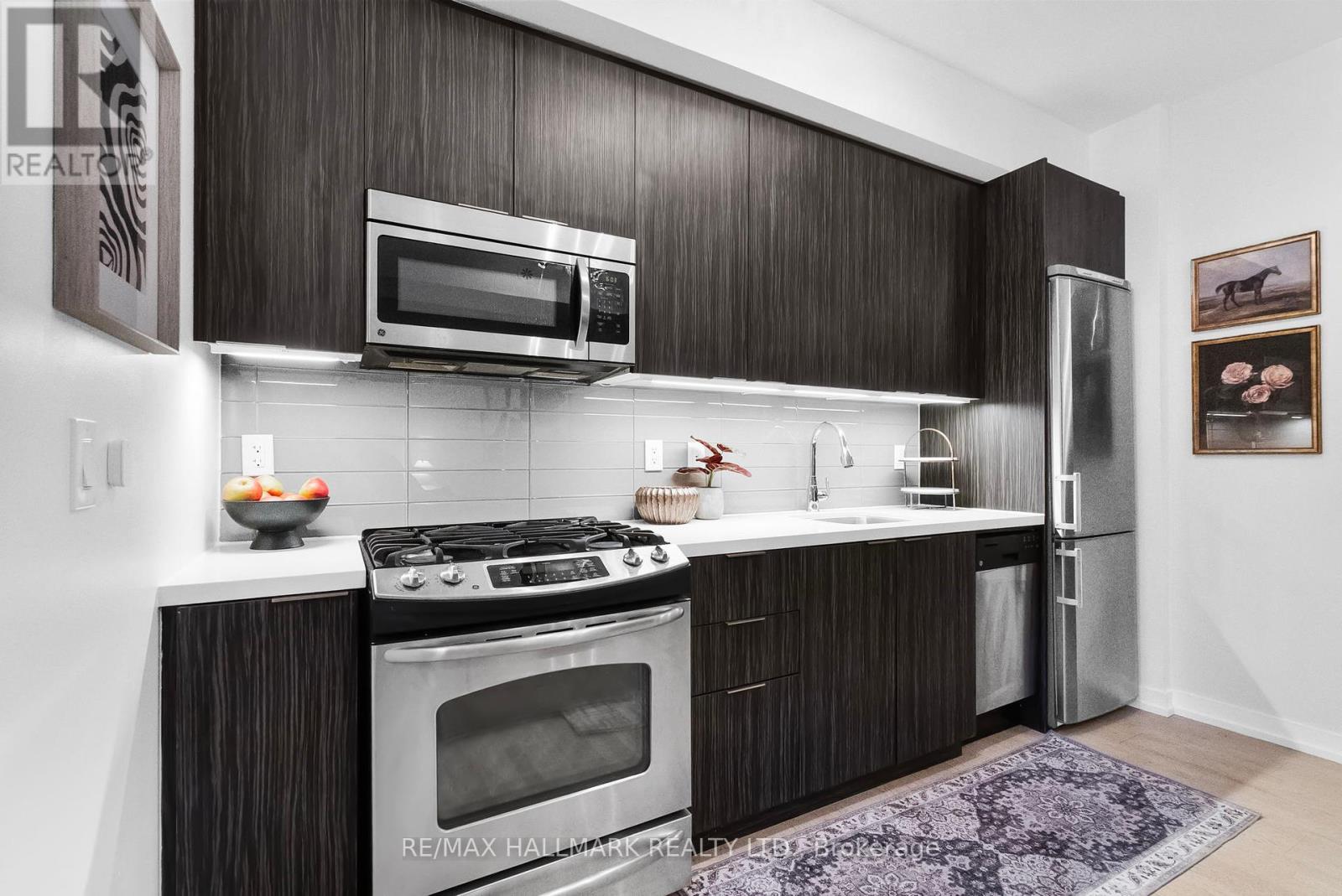 61 - 140 Broadview Avenue, Toronto, Ontario  M4M 2G2 - Photo 11 - E12447344