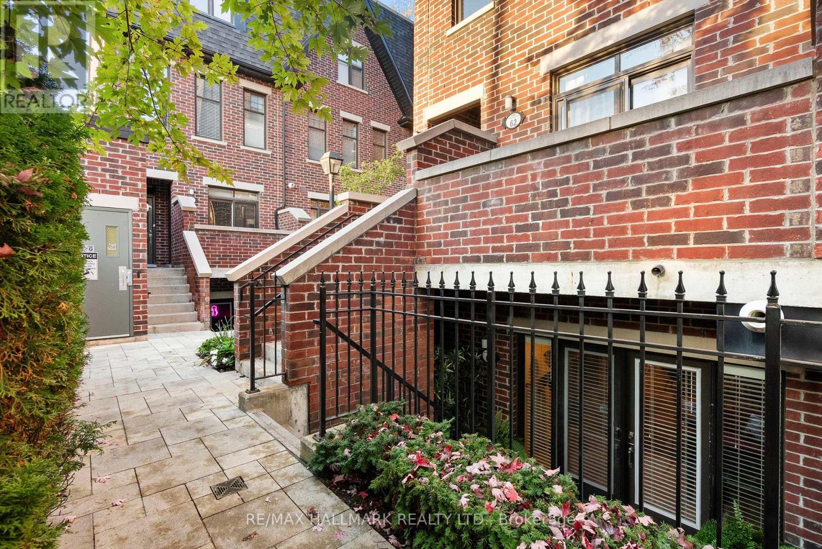 61 - 140 Broadview Avenue, Toronto, Ontario  M4M 2G2 - Photo 28 - E12447344