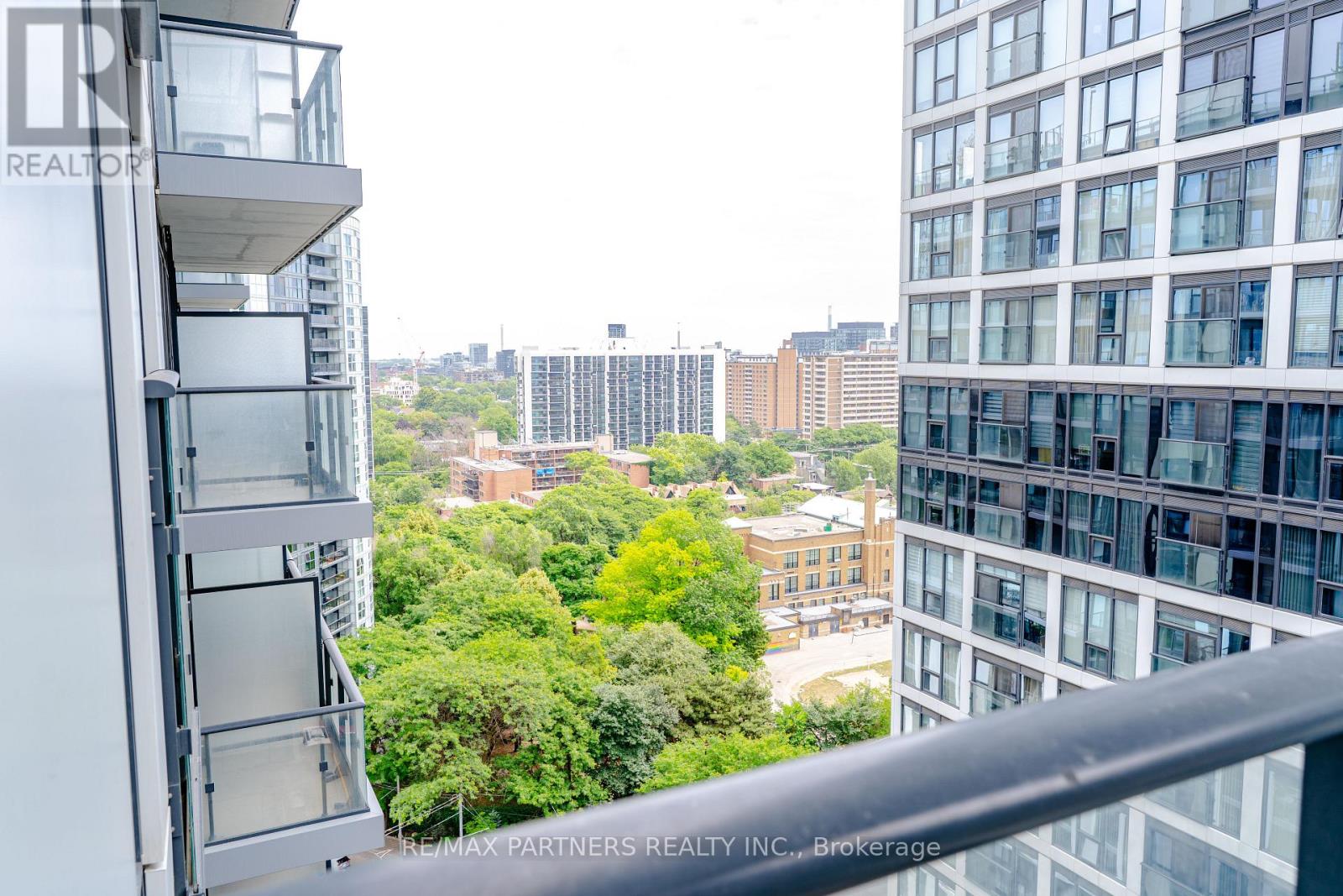 1625 - 251 Jarvis Street, Toronto, Ontario  M5B 0C3 - Photo 8 - C12274456