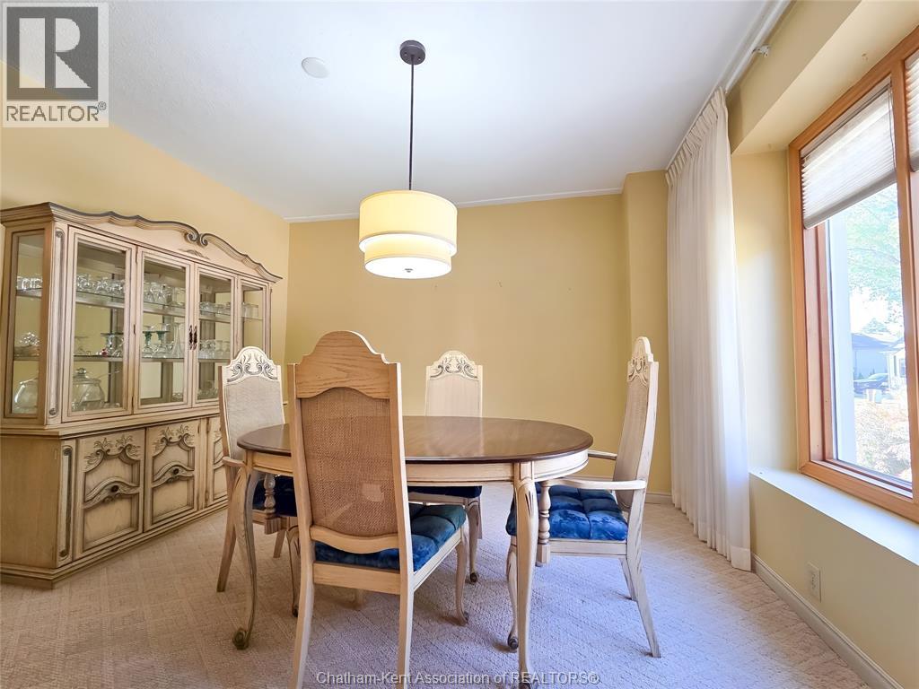 74 Amelia Street, Chatham, Ontario  N7L 2B8 - Photo 7 - 25025383
