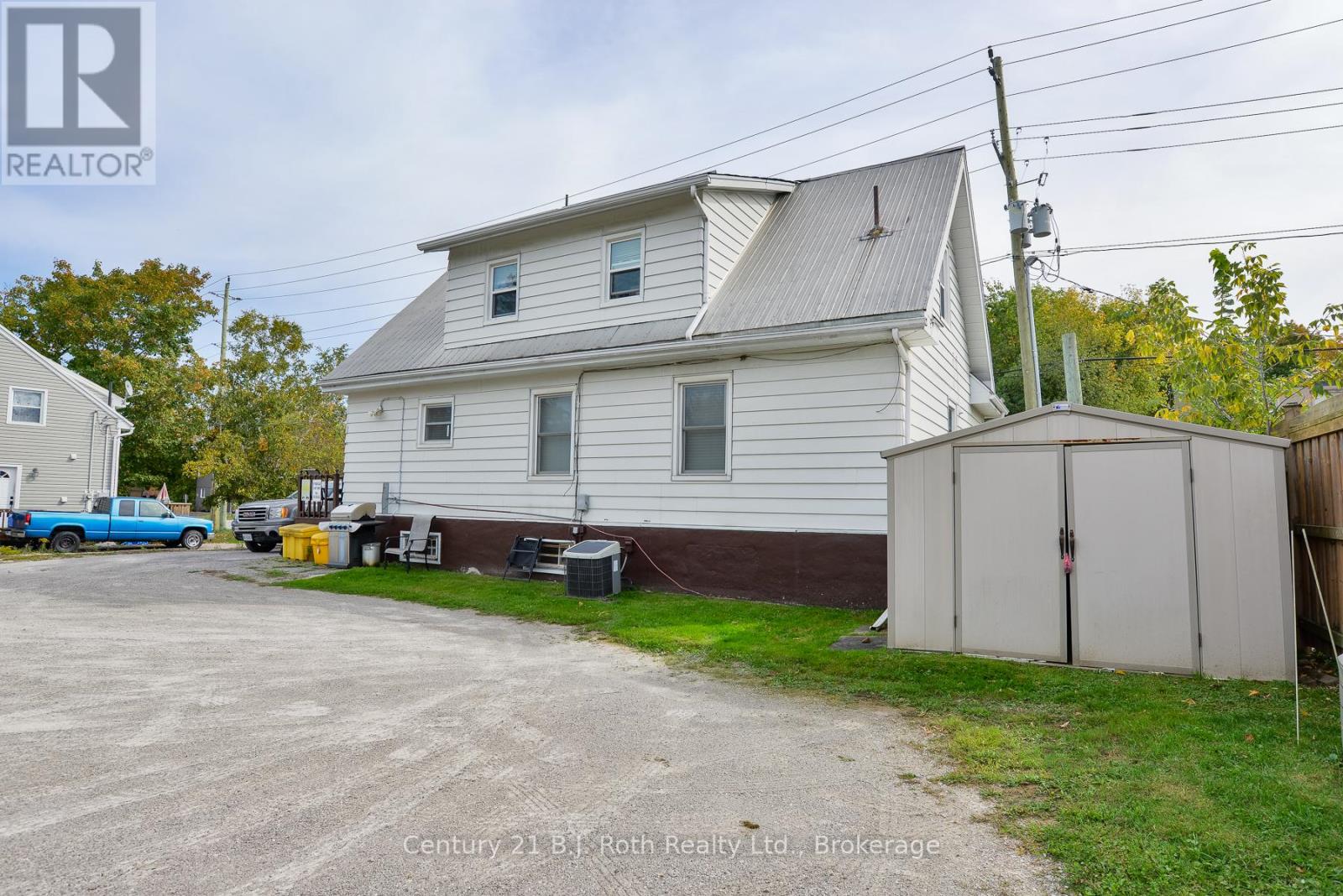 332 Mississaga Street W, Orillia, Ontario  L3V 3C1 - Photo 13 - S12448568