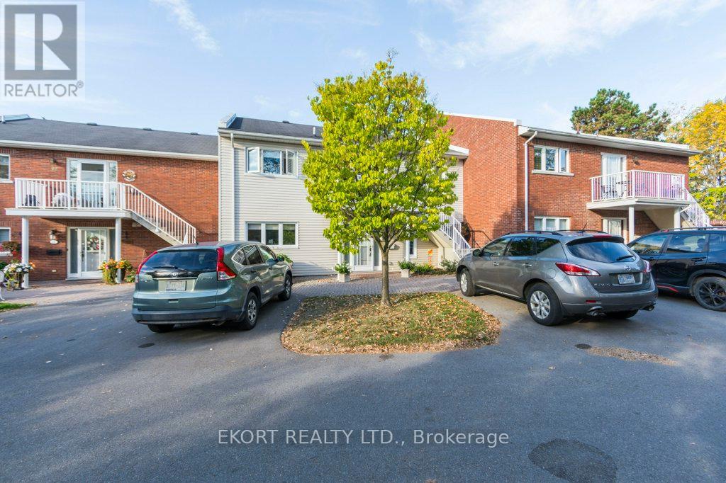 19 - 179 Herchimer Avenue, Belleville, Ontario  K8N 4G7 - Photo 3 - X12448569
