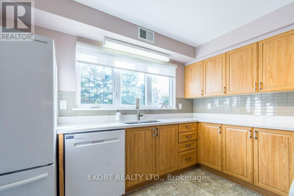 19 - 179 Herchimer Avenue, Belleville, Ontario  K8N 4G7 - Photo 6 - X12448569
