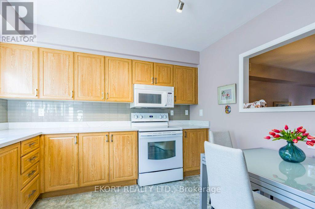 19 - 179 Herchimer Avenue, Belleville, Ontario  K8N 4G7 - Photo 7 - X12448569