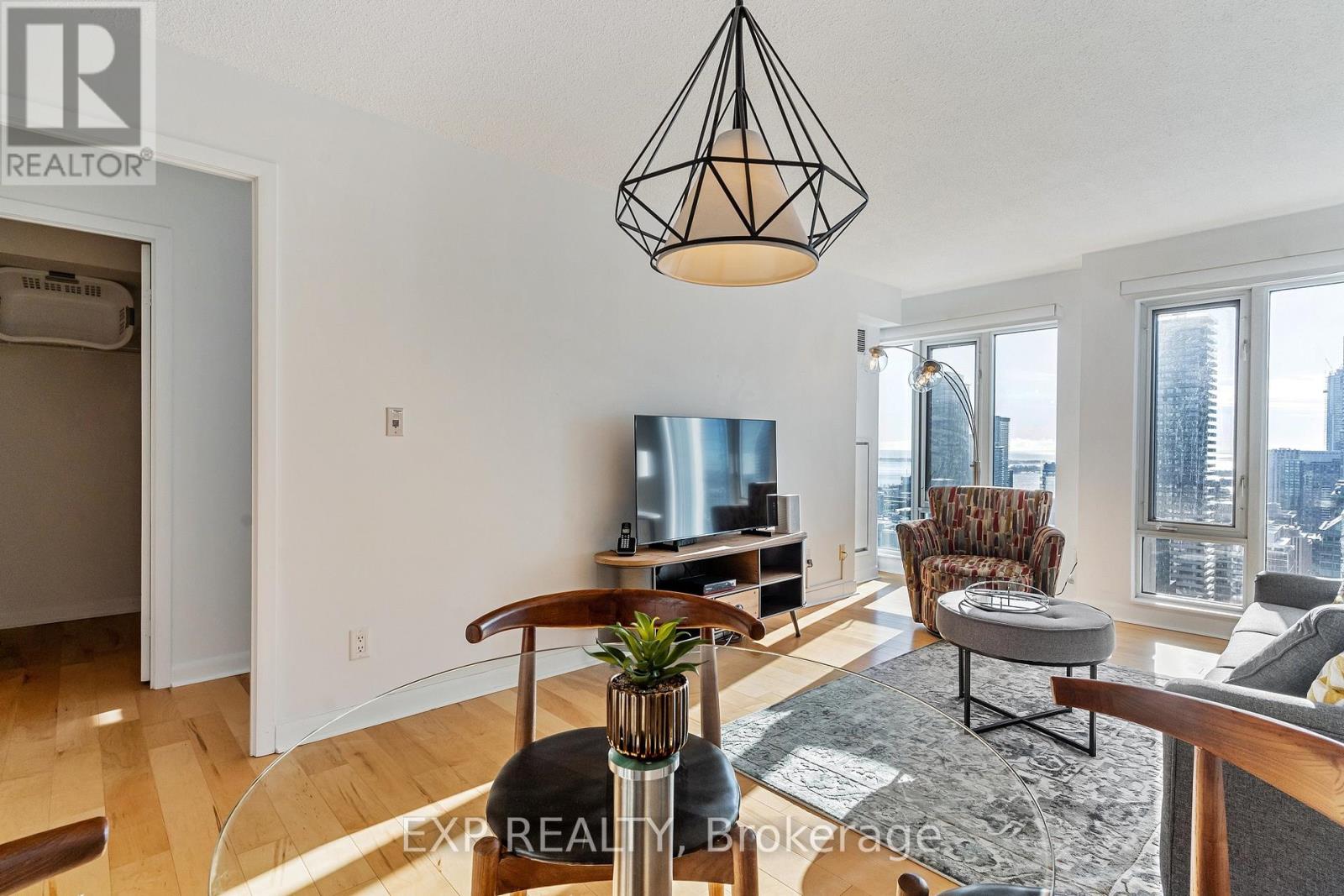 3205 - 210 Victoria Street, Toronto, Ontario  M5B 2R3 - Photo 13 - C12448539
