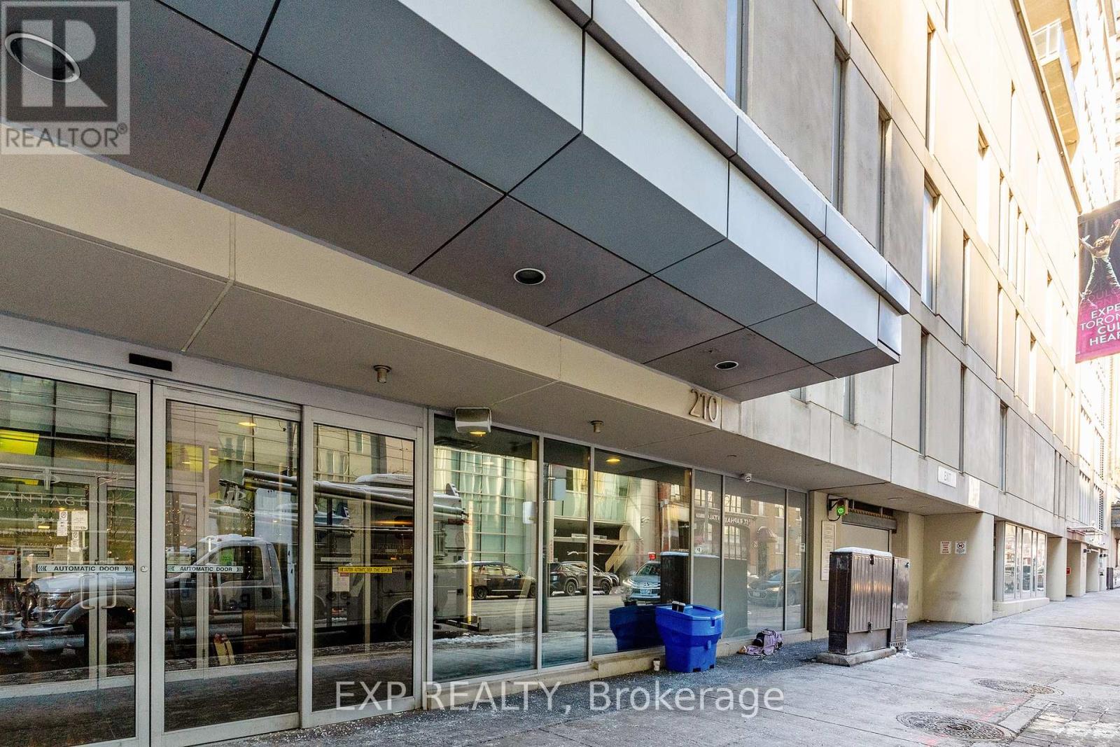 3205 - 210 Victoria Street, Toronto, Ontario  M5B 2R3 - Photo 20 - C12448539