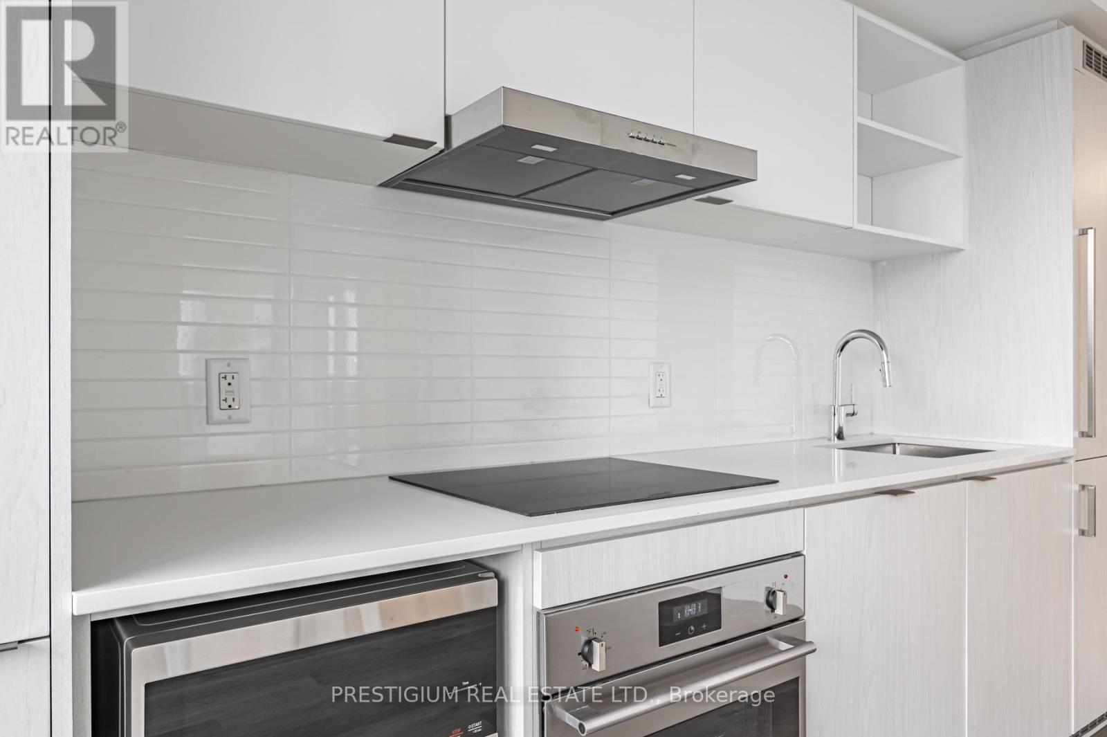 1901 - 55 Cooper Street, Toronto, Ontario  M5E 0G1 - Photo 13 - C12448555