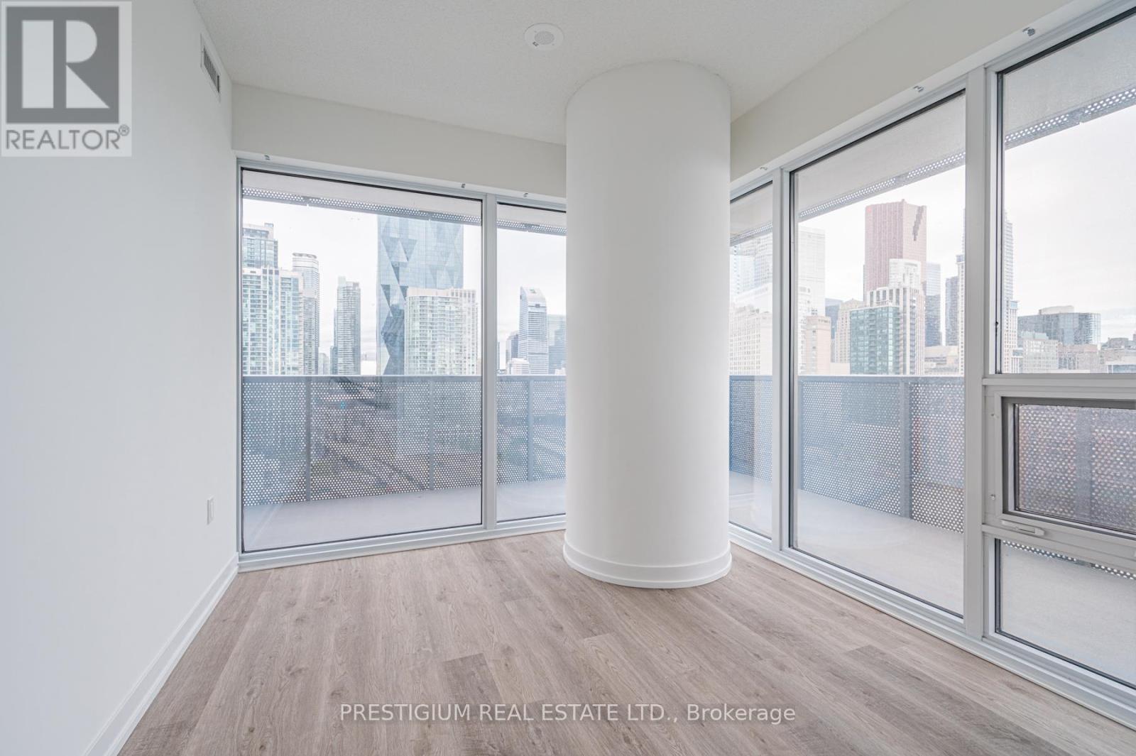 1901 - 55 Cooper Street, Toronto, Ontario  M5E 0G1 - Photo 19 - C12448555