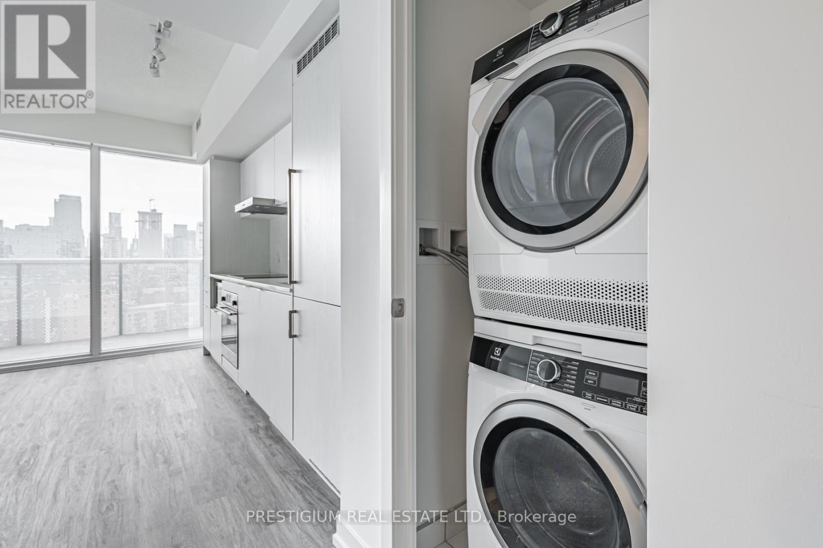 1901 - 55 Cooper Street, Toronto, Ontario  M5E 0G1 - Photo 21 - C12448555