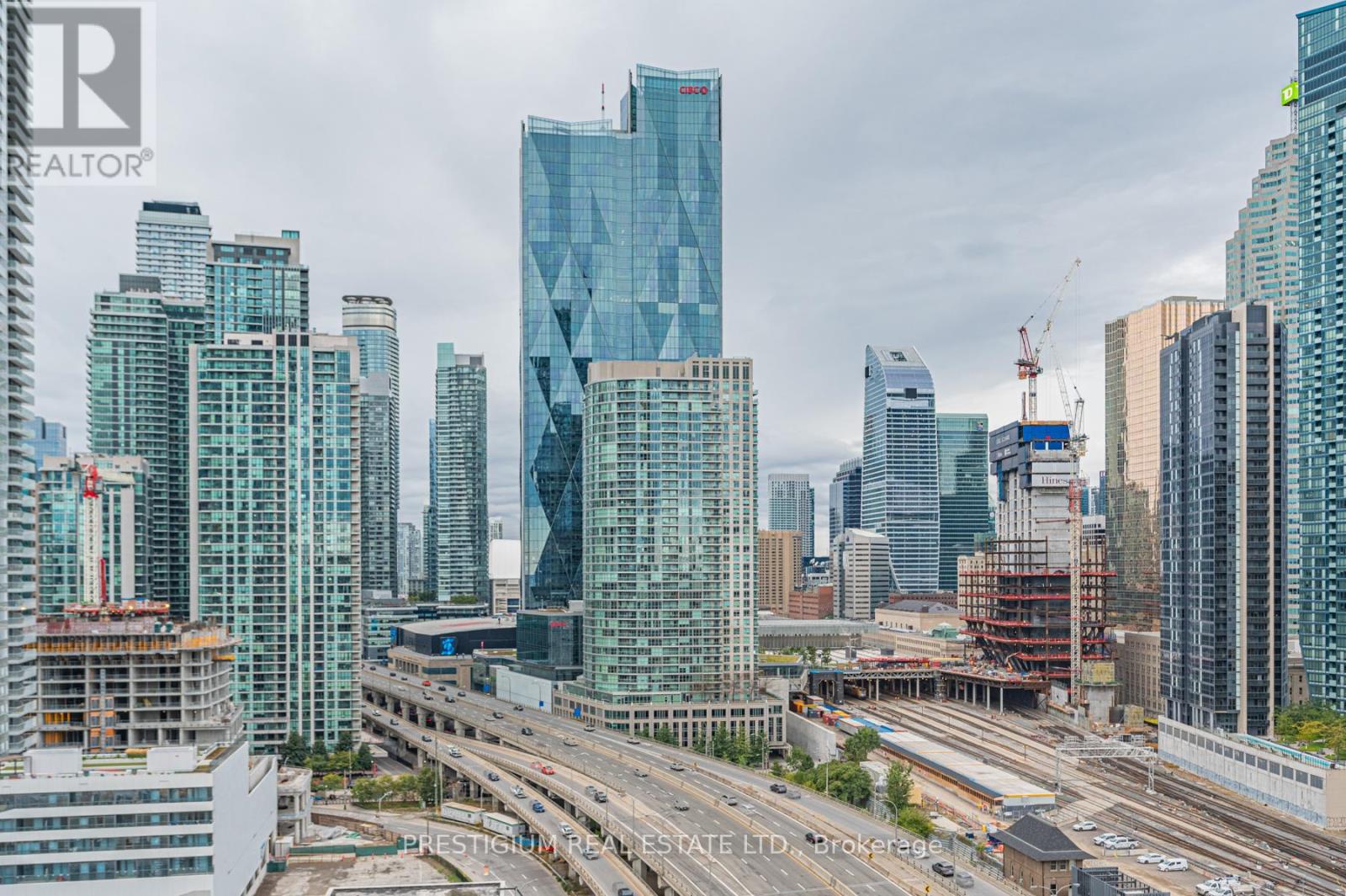 1901 - 55 Cooper Street, Toronto, Ontario  M5E 0G1 - Photo 3 - C12448555