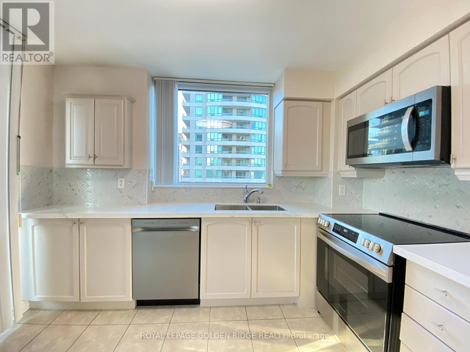 2202 - 18 Spring Garden Avenue, Toronto, Ontario  M2N 7M2 - Photo 6 - C12448556