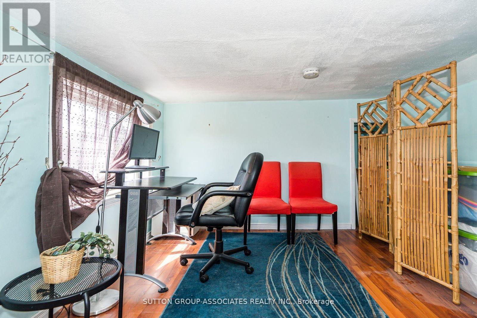 16 North Bonnington Avenue, Toronto, Ontario  M1K 1X2 - Photo 26 - E12448528