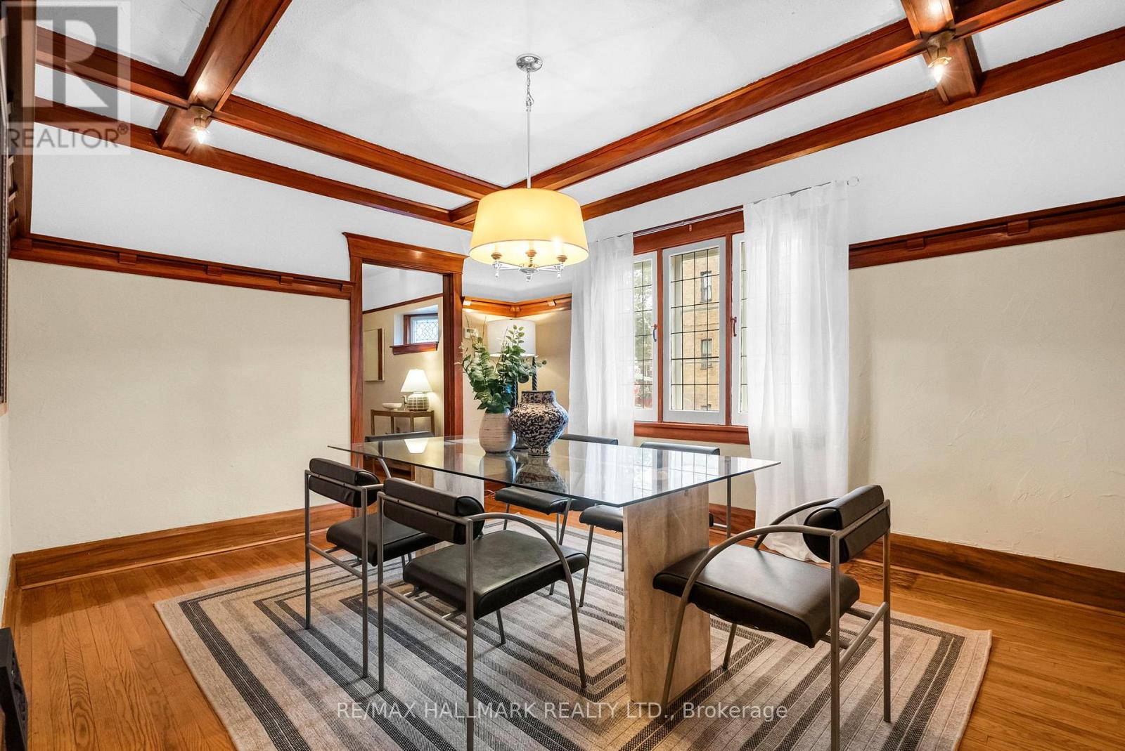 2099 Gerrard Street E, Toronto, Ontario  M4E 2B9 - Photo 12 - E12448564