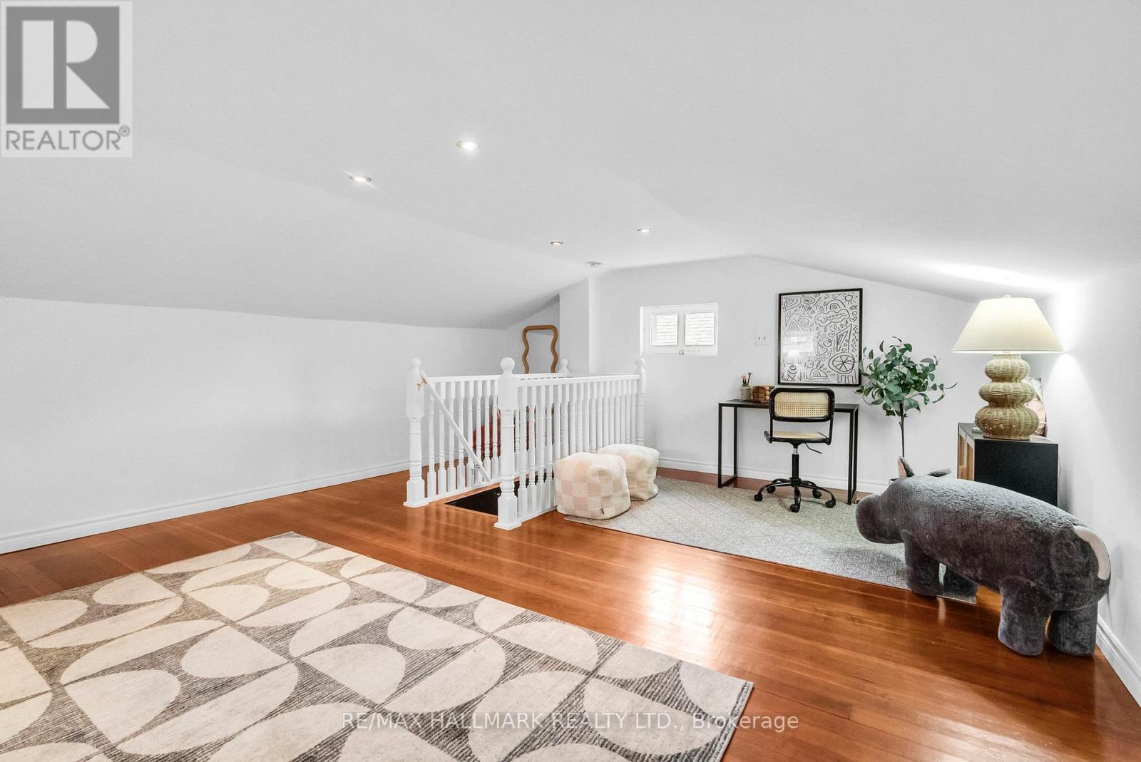 2099 Gerrard Street E, Toronto, Ontario  M4E 2B9 - Photo 31 - E12448564