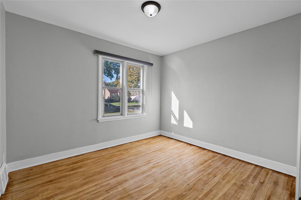 369 Rupertsland Avenue, Winnipeg, Manitoba  R2V 0G9 - Photo 13 - 202526054