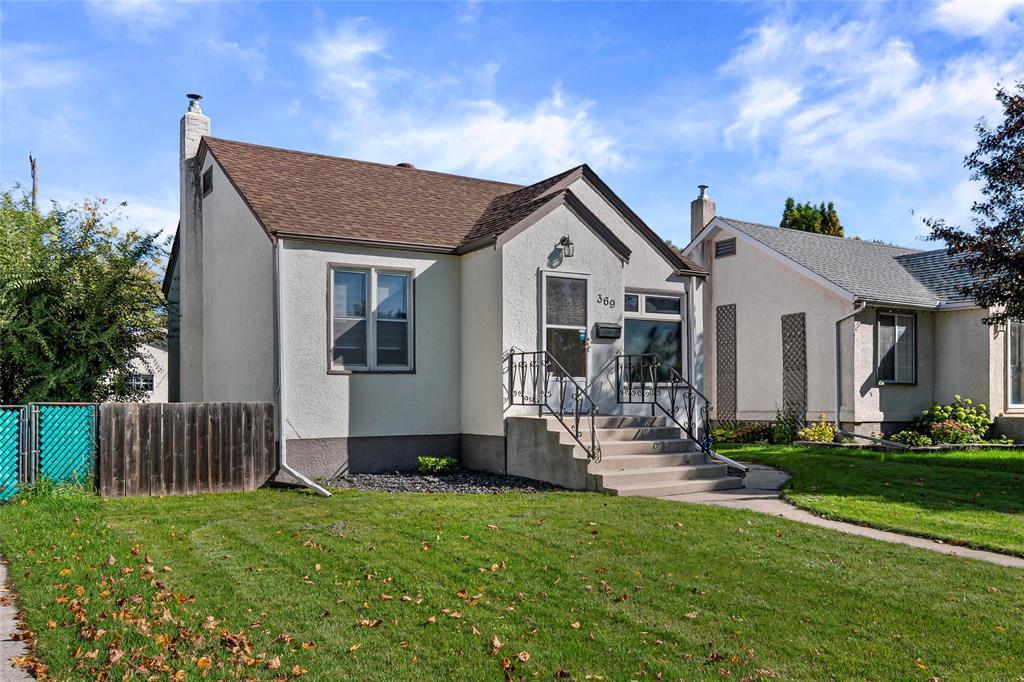 369 Rupertsland Avenue, Winnipeg, Manitoba  R2V 0G9 - Photo 3 - 202526054