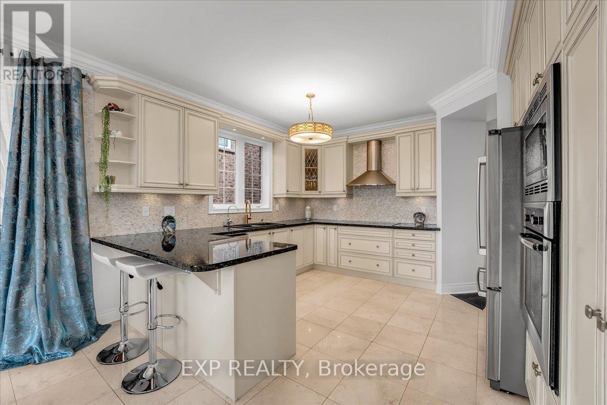 29 William Bowes Boulevard, Vaughan, Ontario  L6A 4B1 - Photo 14 - N12448523