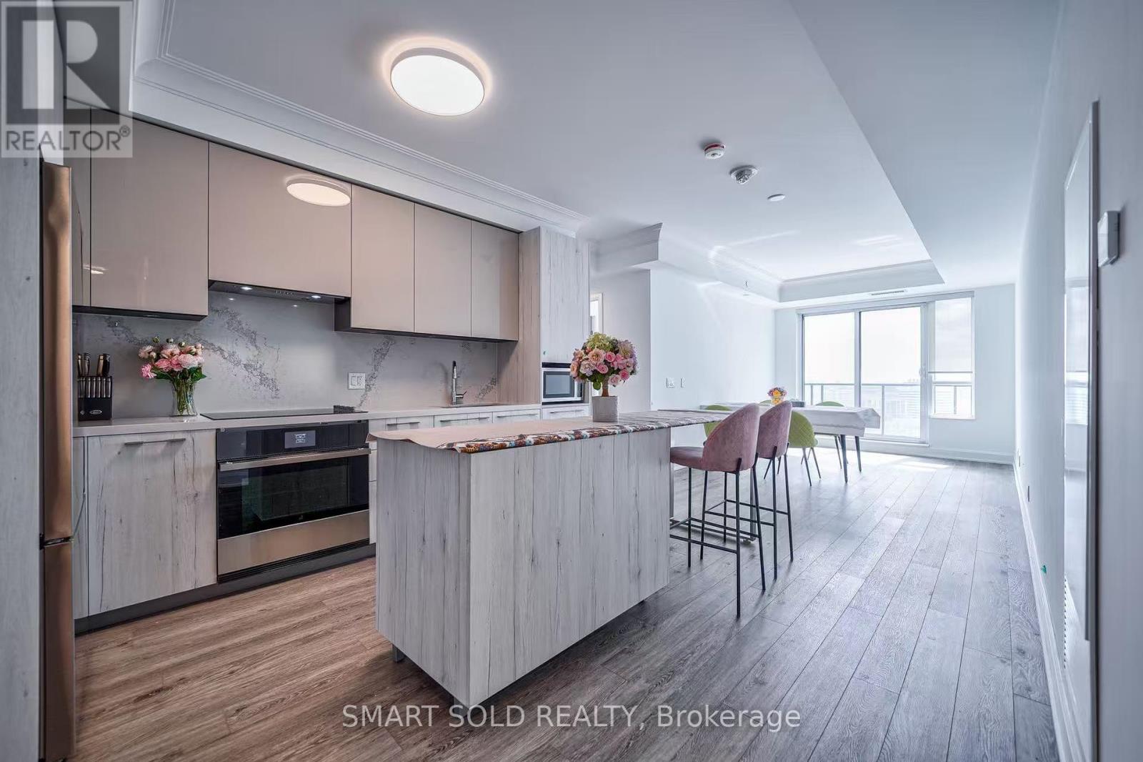 2701 - 8 Water Walk Drive, Markham, Ontario  L3R 6L4 - Photo 6 - N12448529