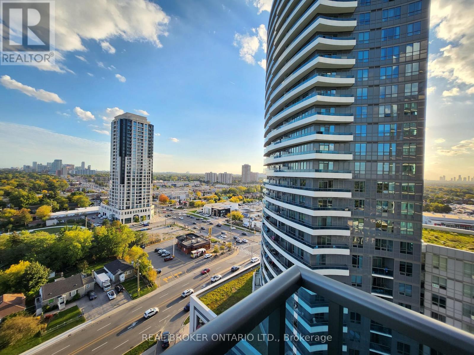 1609 - 7165 Yonge Street, Markham, Ontario  L3T 0C9 - Photo 12 - N12448537