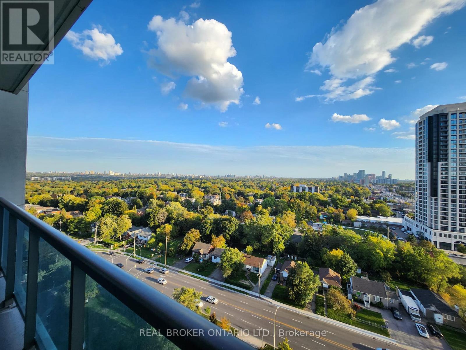 1609 - 7165 Yonge Street, Markham, Ontario  L3T 0C9 - Photo 13 - N12448537
