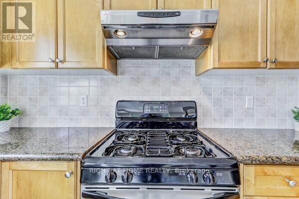 108 King William Crescent, Richmond Hill, Ontario  L4B 4T1 - Photo 7 - N12448559