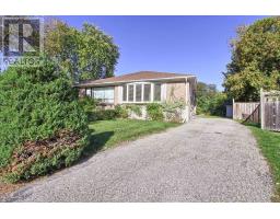 40 KITIMAT CRESCENT, Aurora, Ontario