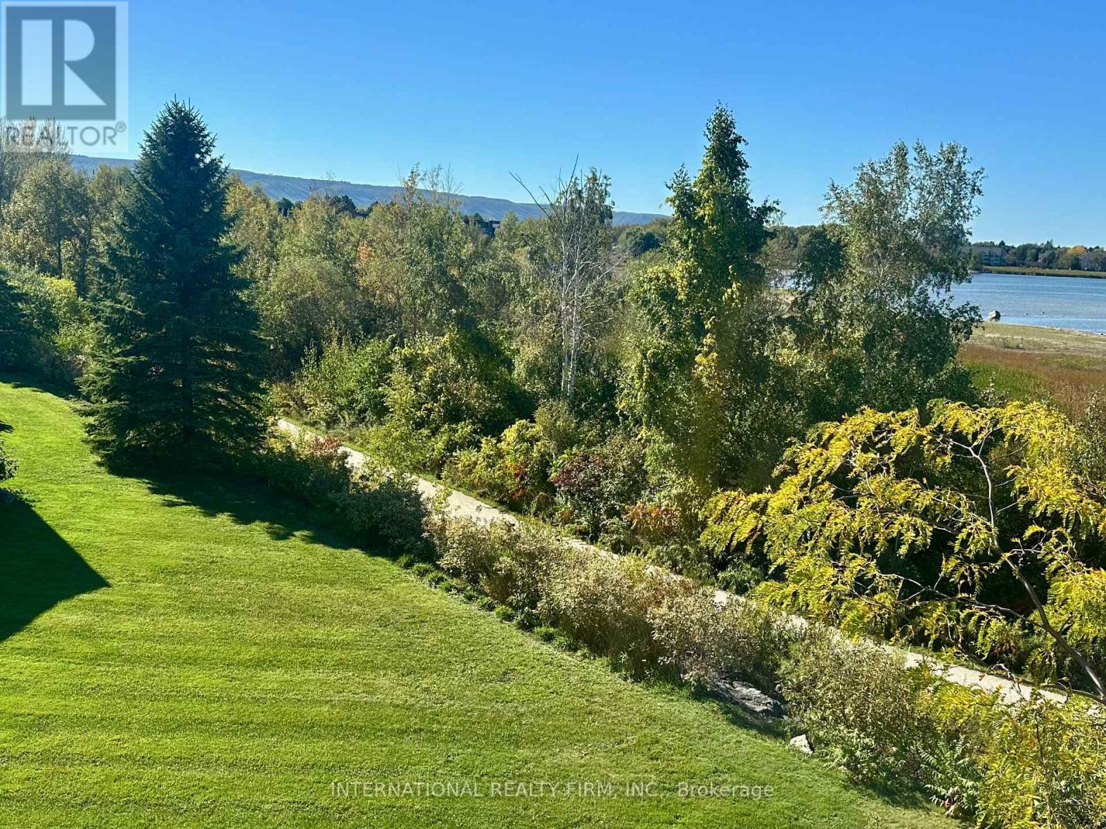 35 Cranberry Surf, Collingwood, Ontario  L9Y 5C4 - Photo 14 - S12448534