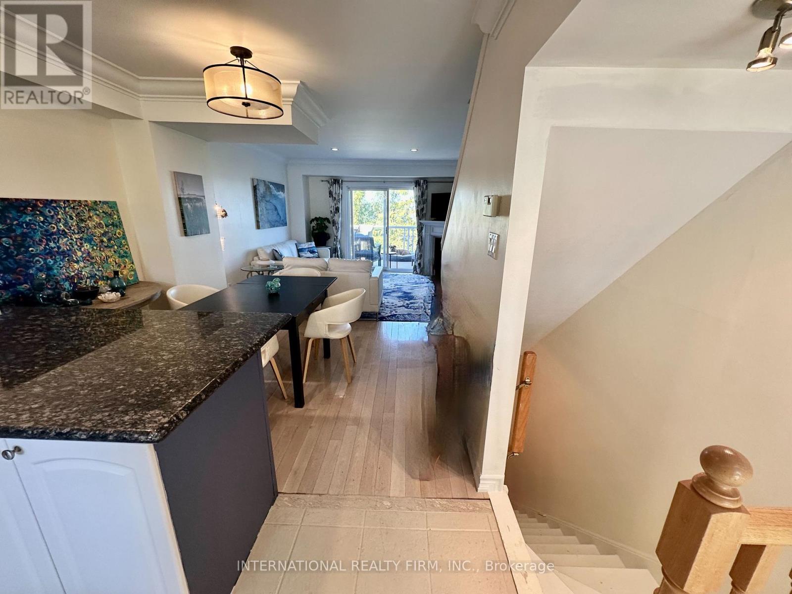 35 Cranberry Surf, Collingwood, Ontario  L9Y 5C4 - Photo 17 - S12448534