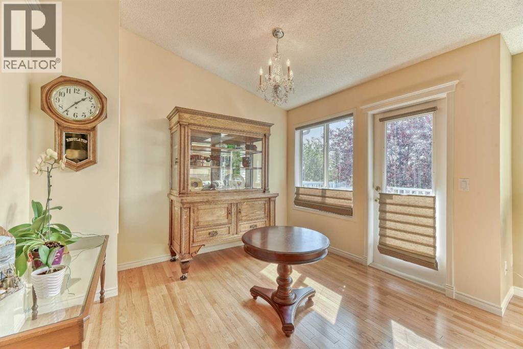 7 Scotia Landing Nw, Calgary, Alberta  T3L 3K2 - Photo 11 - A2261763