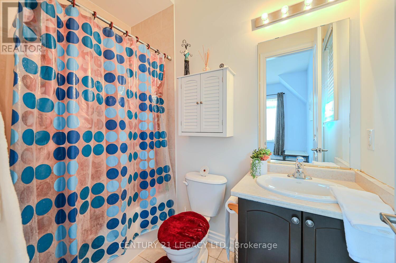 34 Cannington Crescent, Brampton, Ontario  L6X 2Y5 - Photo 33 - W12448548
