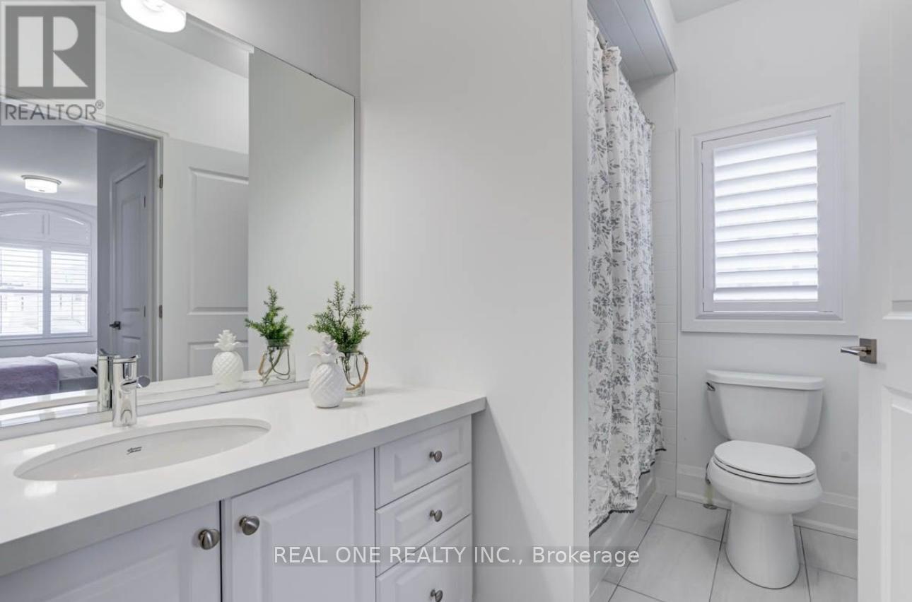 4157 Hillsborough Crescent, Oakville, Ontario  L6H 3P9 - Photo 21 - W12448565