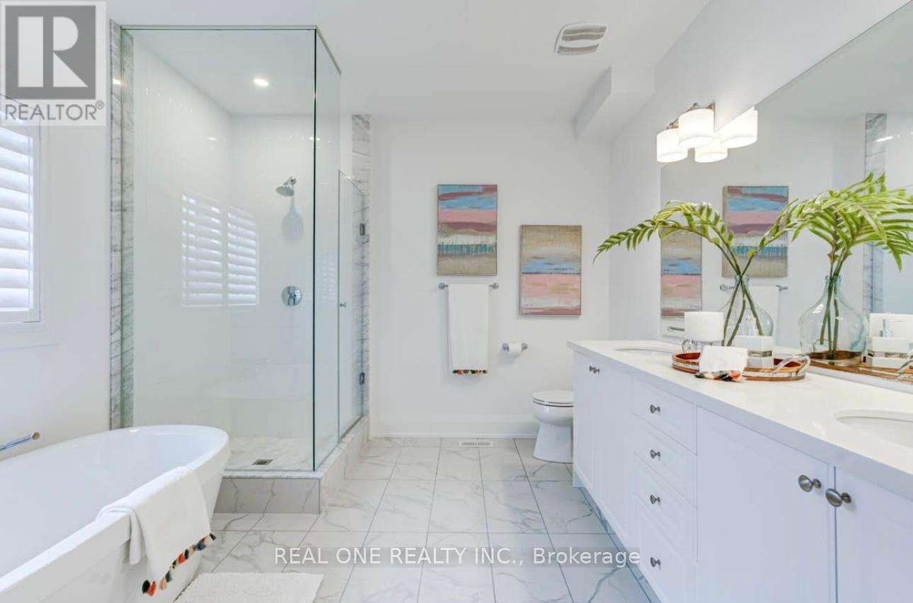 4157 Hillsborough Crescent, Oakville, Ontario  L6H 3P9 - Photo 24 - W12448565